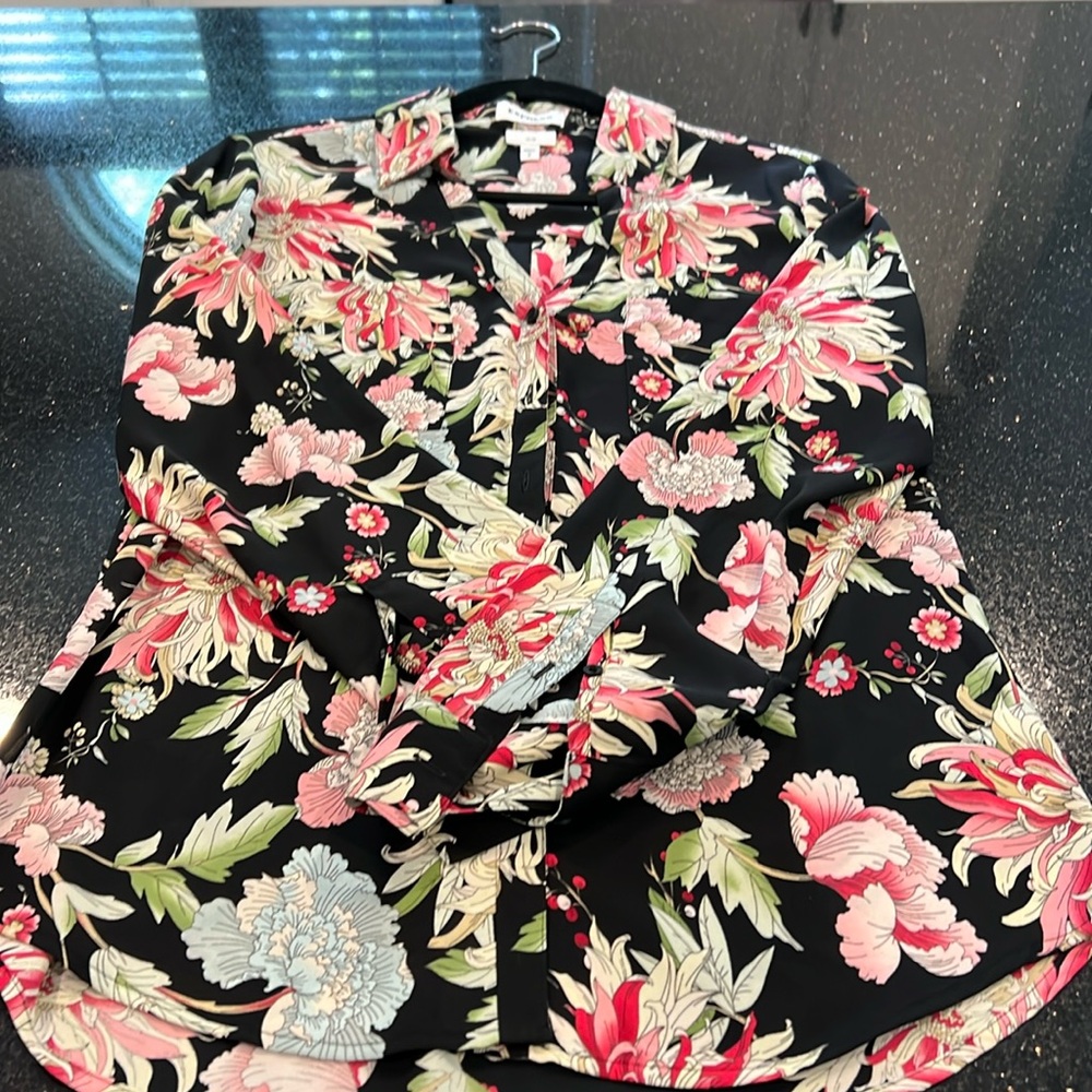 Express floral Portofino size medium slim excellent condition worn once